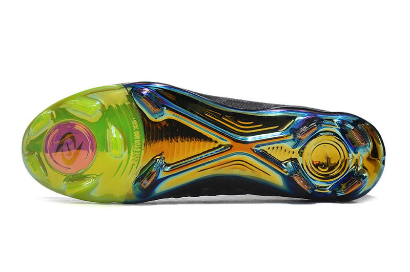 Chuteira Nike Phantom Luna Elite FG