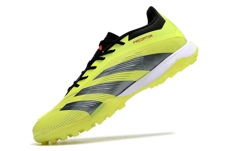 Chuteira Adidas Predator Elite TF