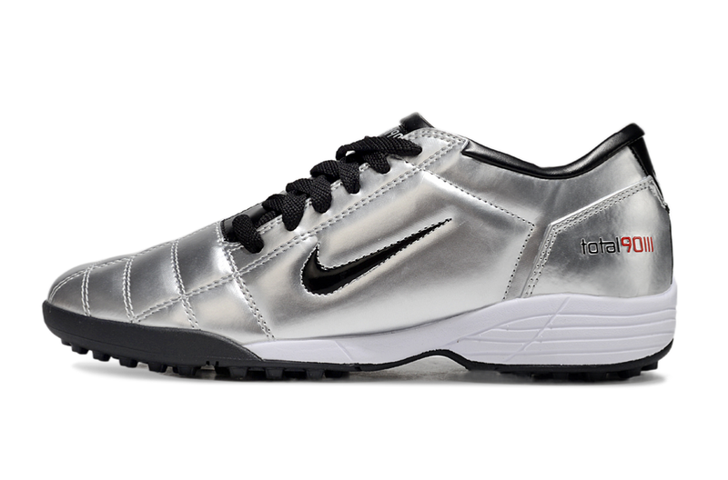 Chuteira Nike Total 90 TF