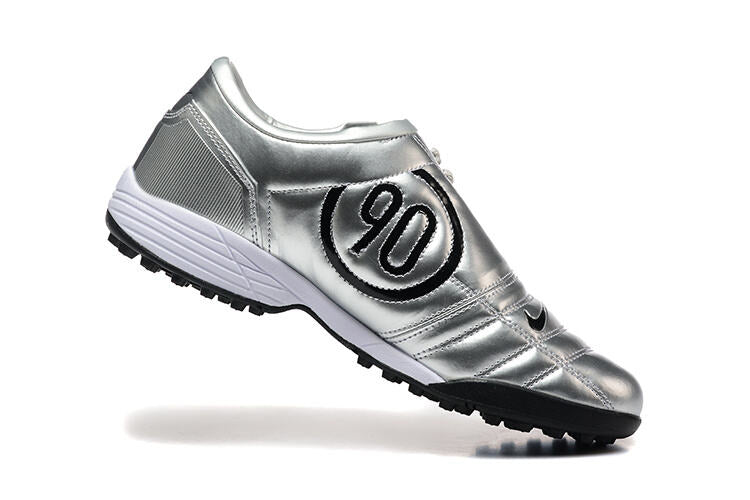 Chuteira Nike Total 90 TF