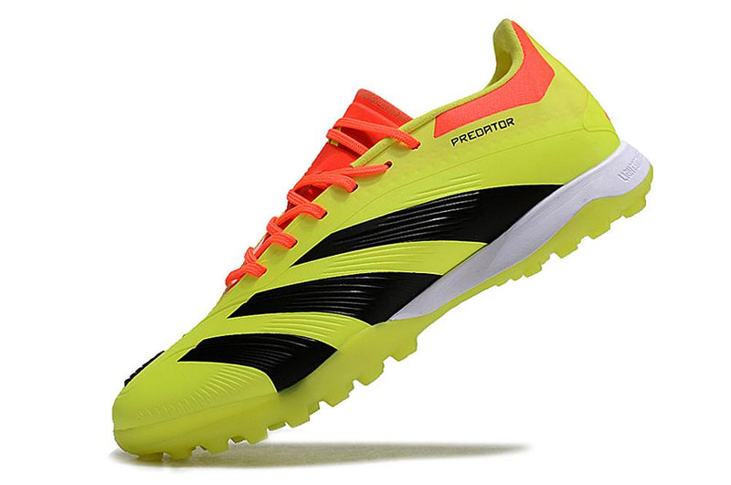 Chuteira Adidas Predator Elite TF