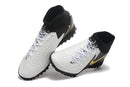 Chuteira Nike Phantom GX 2 Luna Elite TF