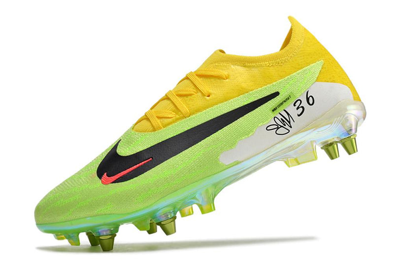 Chuteira Nike Phantom GX Elite SG