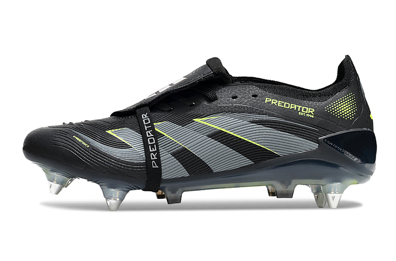 Chuteira Adidas Predator Accuracy SG Trava Mista