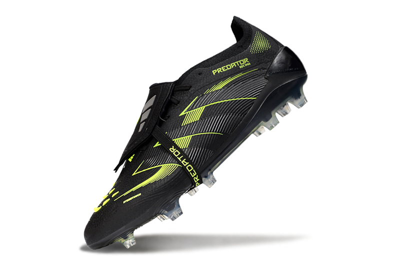 Chuteira Adidas Predator Accuracy FG