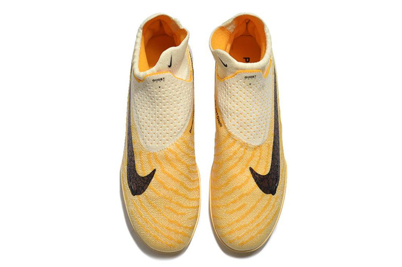 Chuteira Nike Phantom GX Elite TF