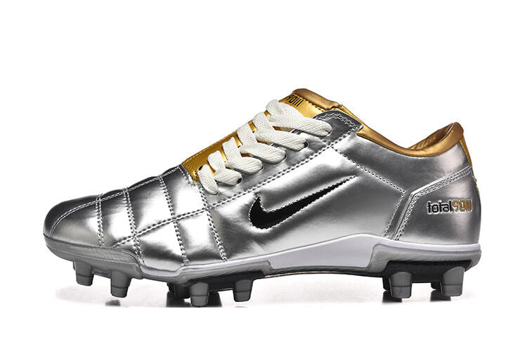 Chuteira Nike Total 90 FG