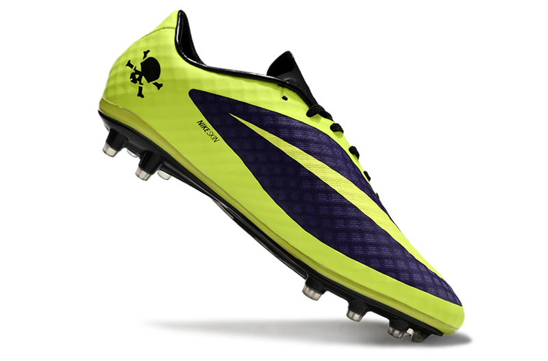 Chuteira Nike Phantom Hypervenom FG